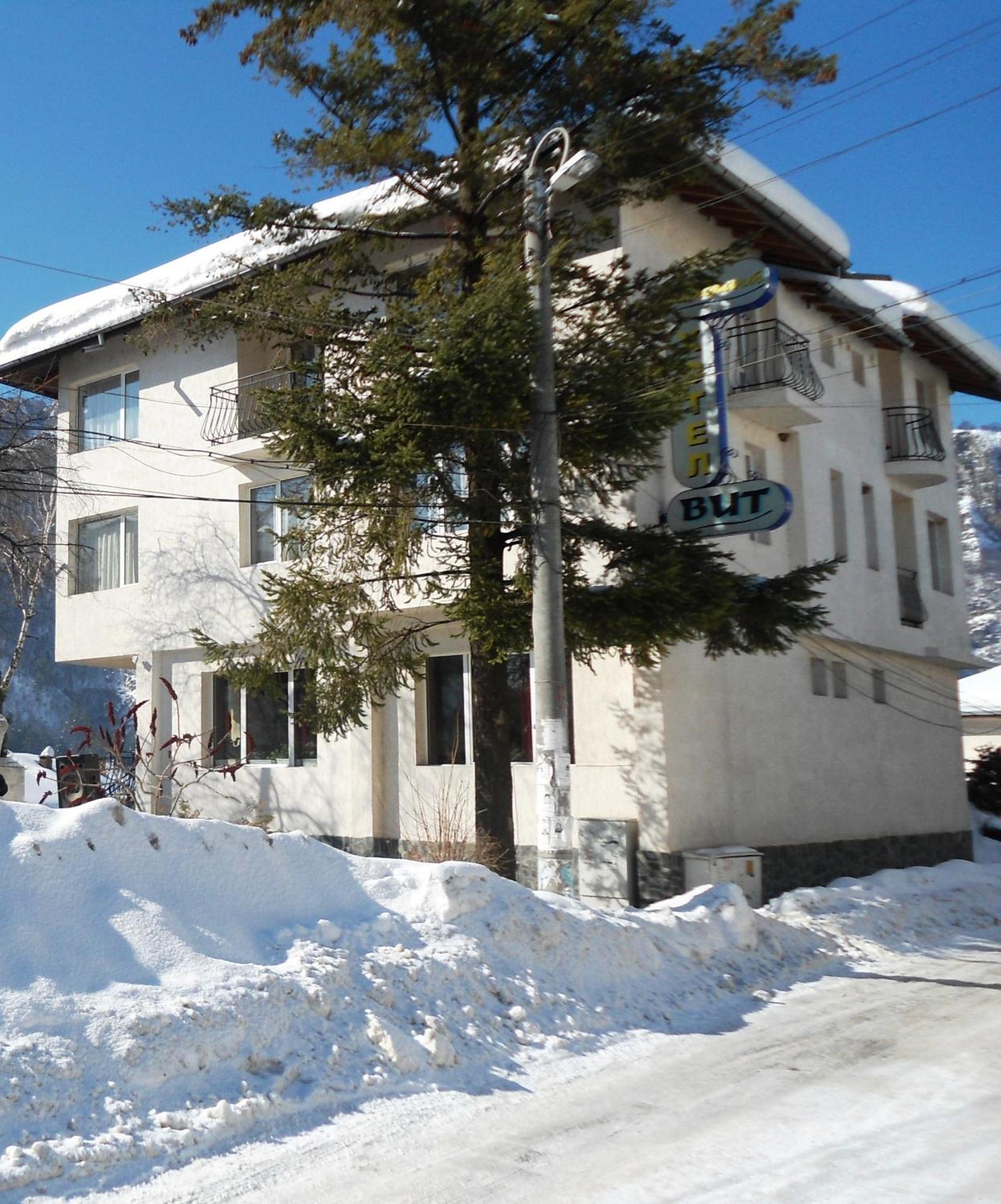 семеен вит Hotel